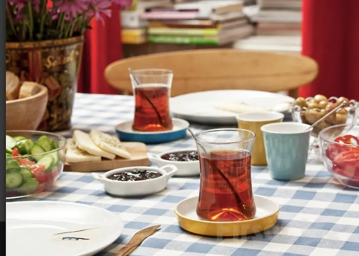 Ξενοδοχείο Sato Butik 2*