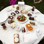 Hotel Sato Butik 2*